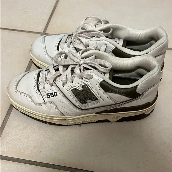 New Balance Shoes - New Balance 550 White and Dark Green Sneakers